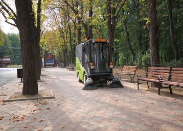 servicii publice iasi salubrizare parc