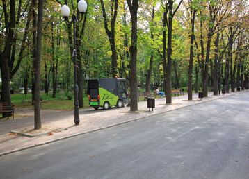 servicii publice iasi salubrizare parc