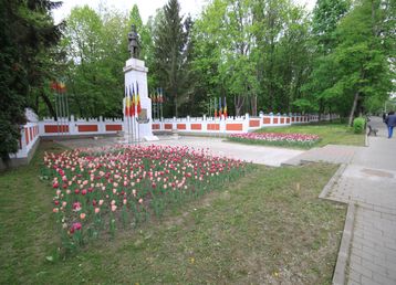 servicii publice iasi parcul gulliver