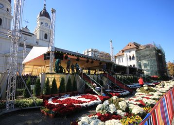 servicii publice iasi hram sf. parascheva