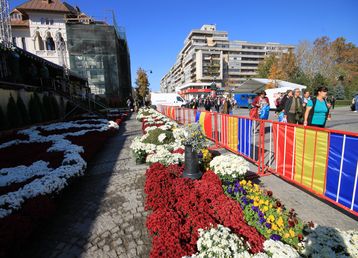 servicii publice iasi hram sf. parascheva